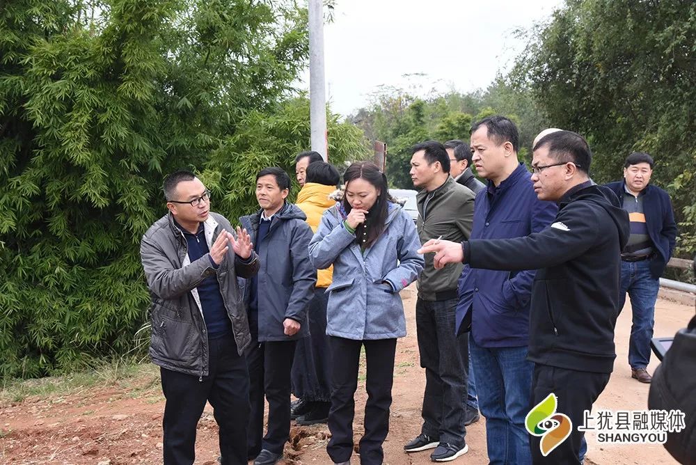 美康雅国际副总裁Kannis一行到我县开展投资考察暨扶贫体验活动