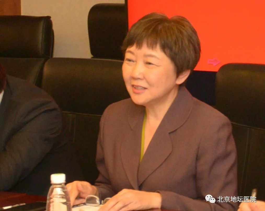 让“零艾滋”从孩子开始地坛医院两位专家即将奔赴凉山越西支援