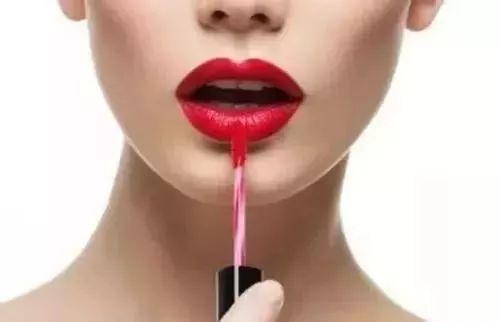 口红用了烂嘴怎么办,便宜口红涂到嘴烂要怎么办