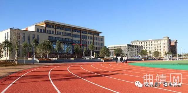 陆良一中景色照片,陆良一中校园风景