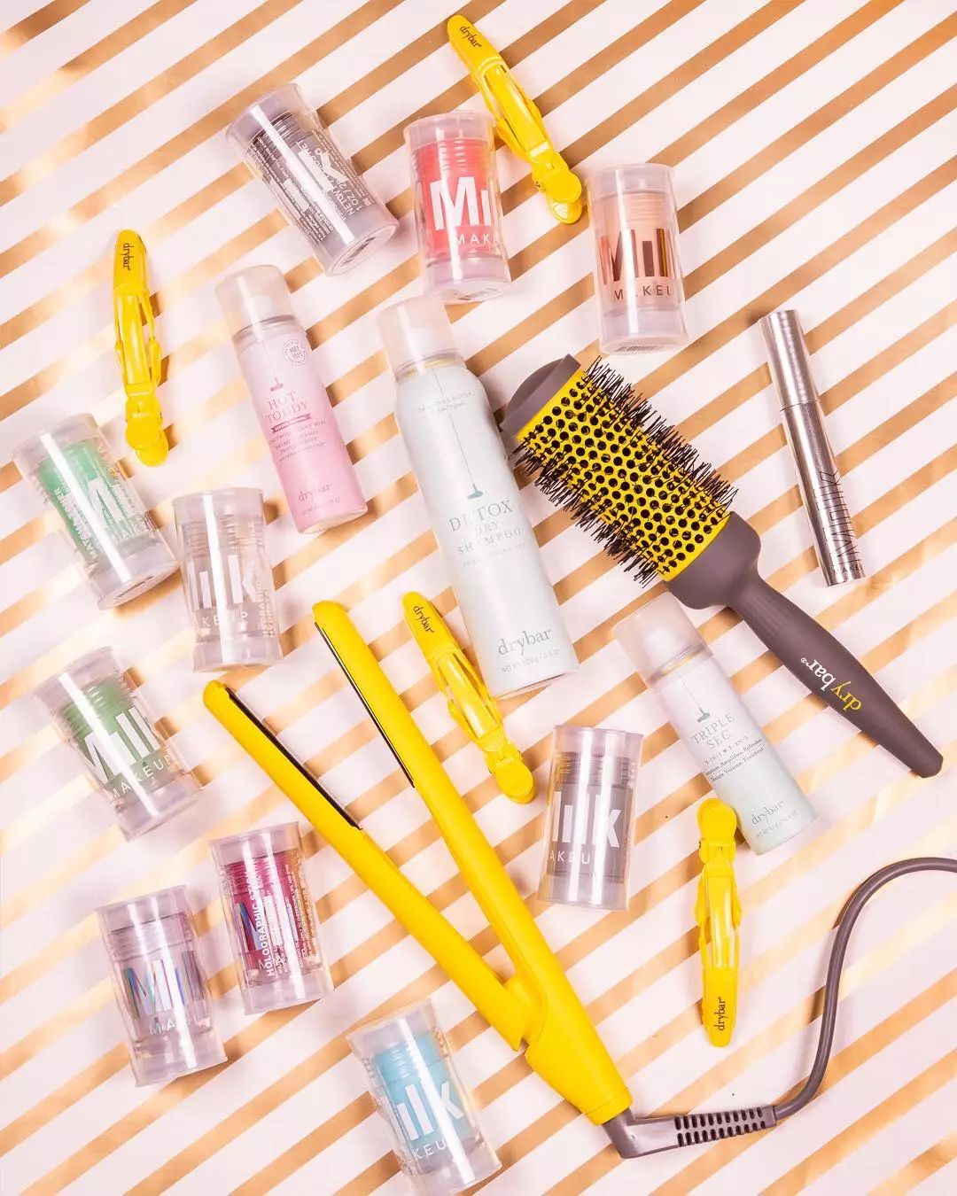 google全球热搜榜,日本年度美妆排行榜