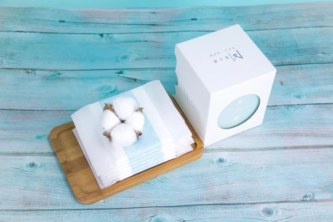 清华理工男放弃体制内，改做卫生巾？