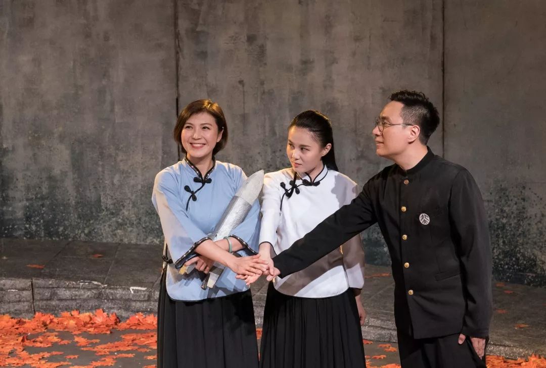 圣诞节出没的绿毛怪,圣诞节绿毛怪格林奇真人版