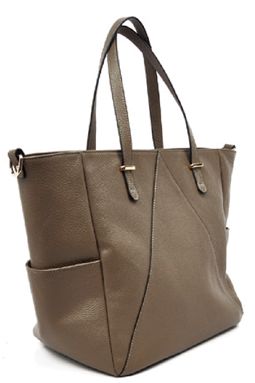 种草母婴好物！来看看别人的妈咪包里都装了些什么……