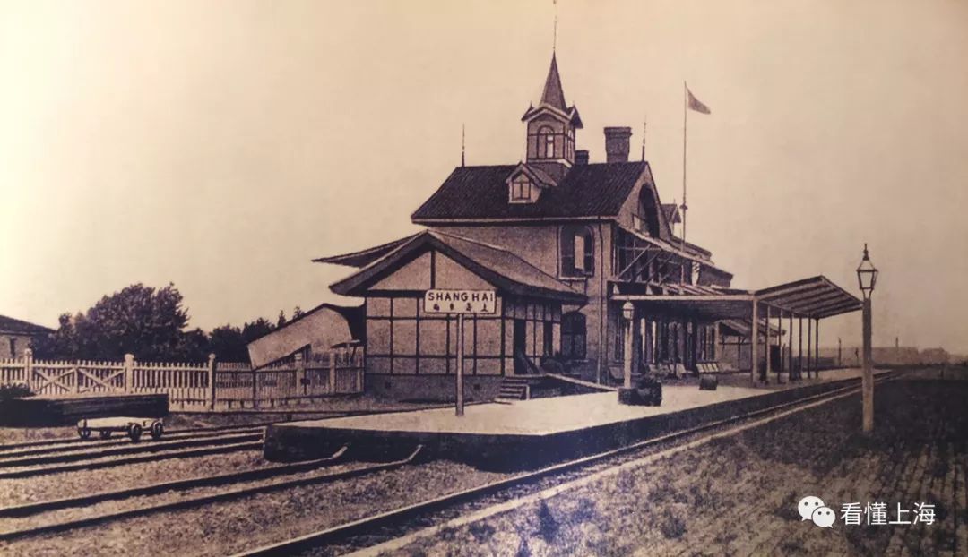 马路道口菱形标志,马路道口鬼探头