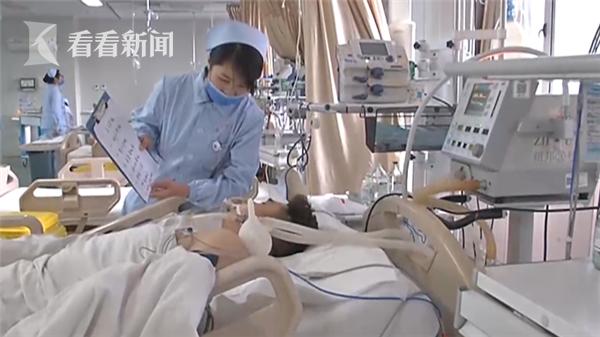 23岁小伙感冒一个多月不见好,19岁小伙得怪病