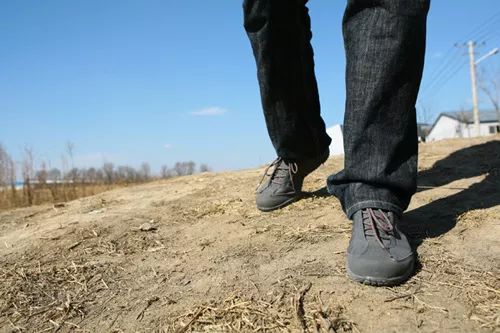 户外鞋要怎么选择,户外鞋的选购和保养方法