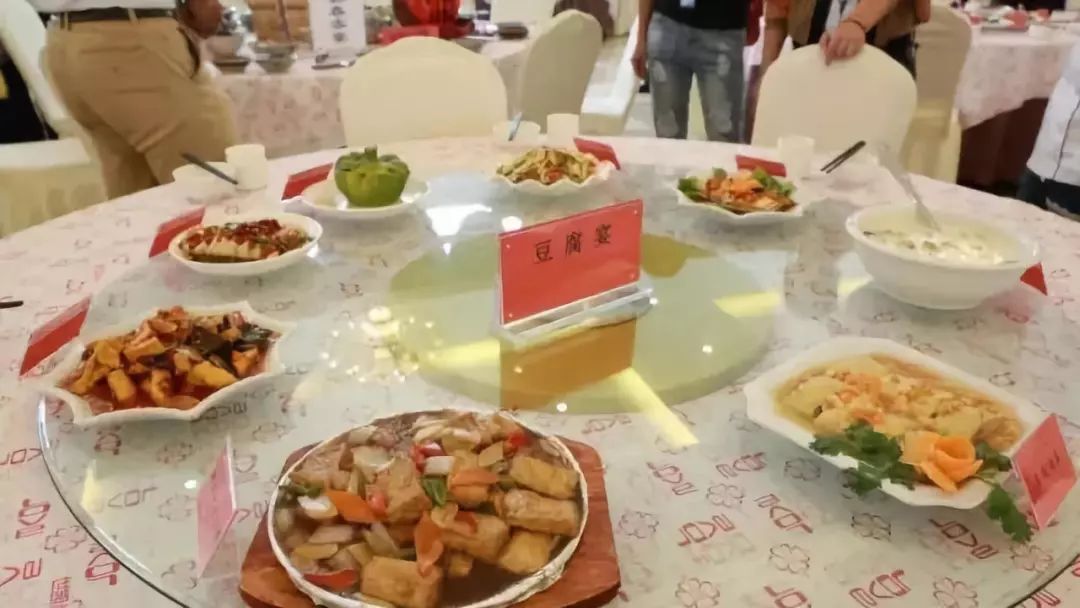 弥勒十大美食火锅,弥勒十大名菜图片