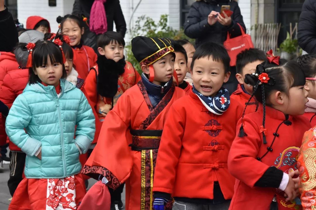 滨江这么多学校上演同一幕，太好玩了~