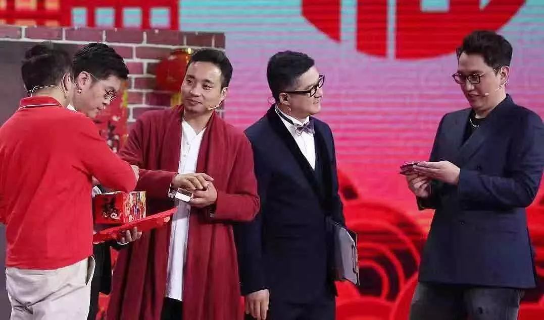 这样用心过的，才叫年！一袋备齐28件吉祥年礼