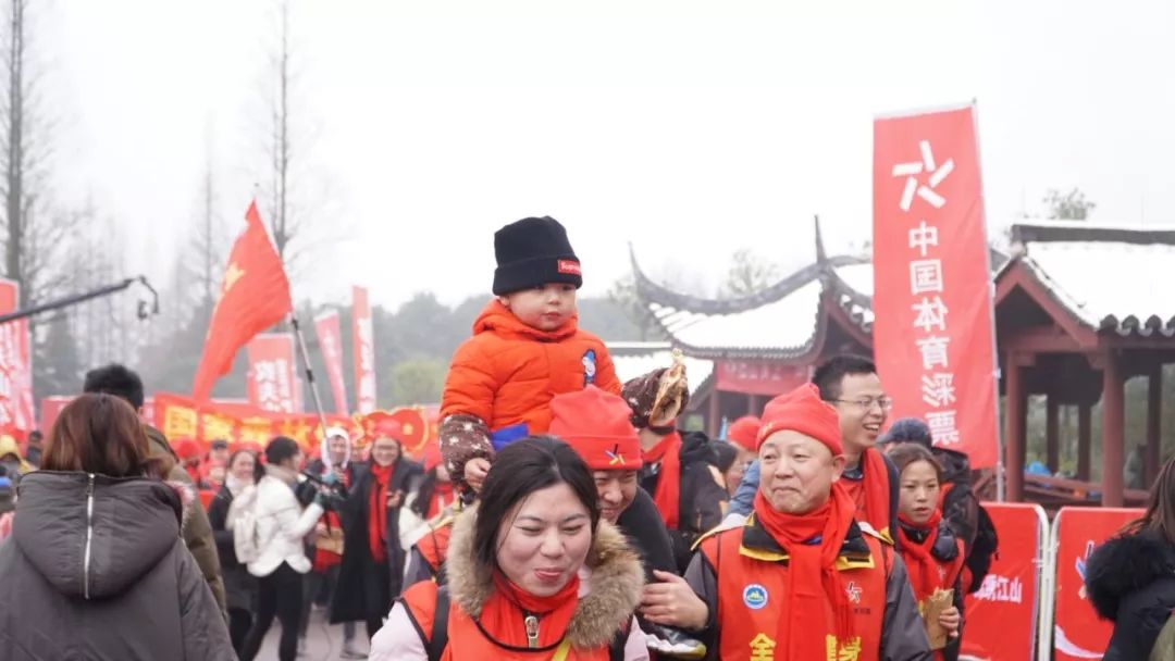 体彩公益金让生活充满爱,体彩助力全民健身