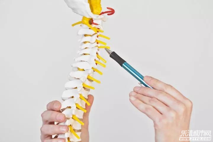 一连好几天，饭都咽不下！杭州男子发现竟是颈椎出了问题