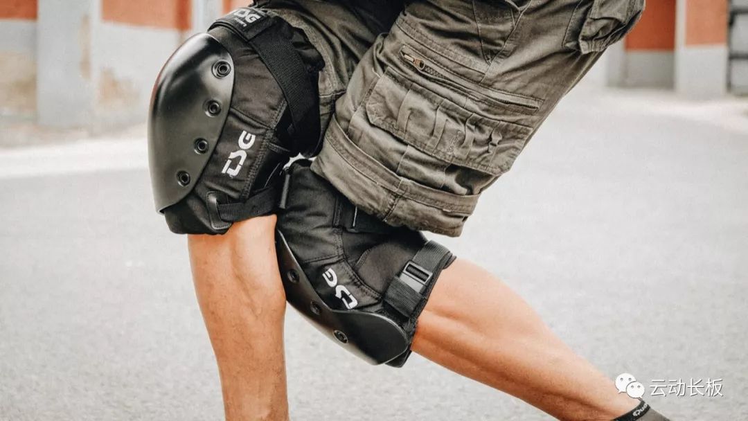 玩DH/FR？那你一定要了解这款革命性的长板专属护膝