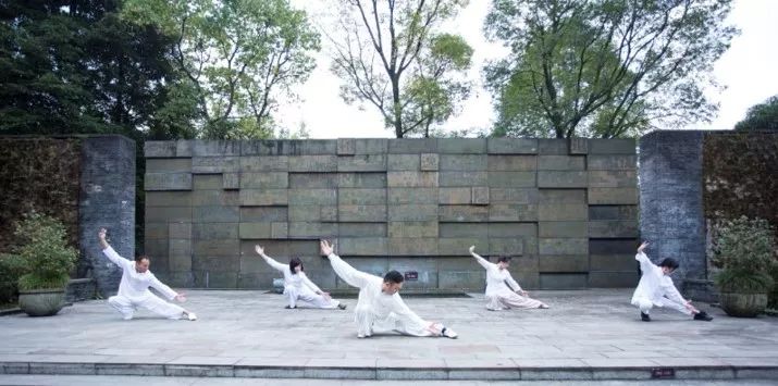 今日小寒一年中最冷的日子来了,今日小寒迎一年中最冷时间