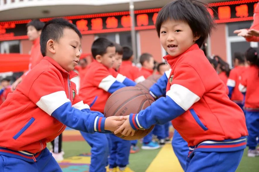 美丽校园青少年艺术展演,幼儿园校园风采活动
