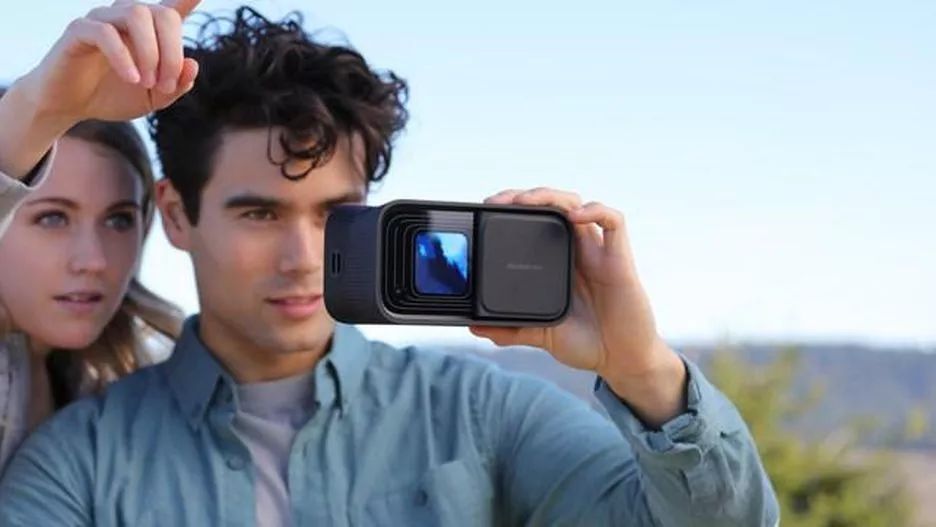 2019CES展上的炫酷设备:可看护家人的夜灯10秒刷完牙的牙刷