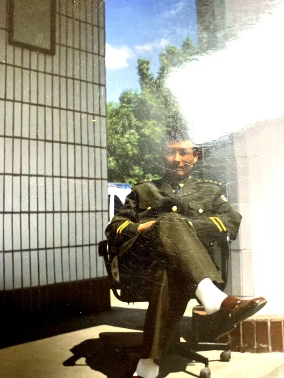 一家从警,公安民警在祖国的大江南守护团圆