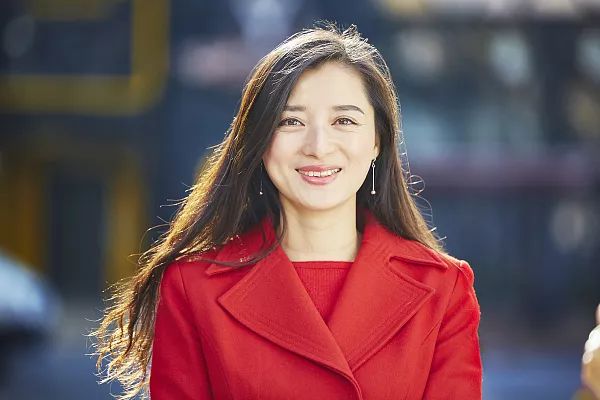 女人最好的模样就是独立,女人最好的样子是涅盘重生