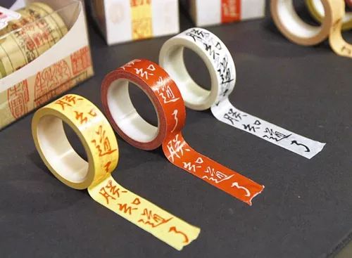 故宫推出了哪三个彩妆系列,故宫淘宝的彩妆质量如何