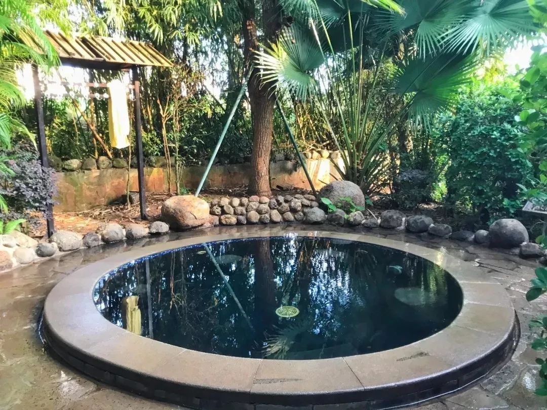 湛江海滨火山温泉景区,火山温泉广东