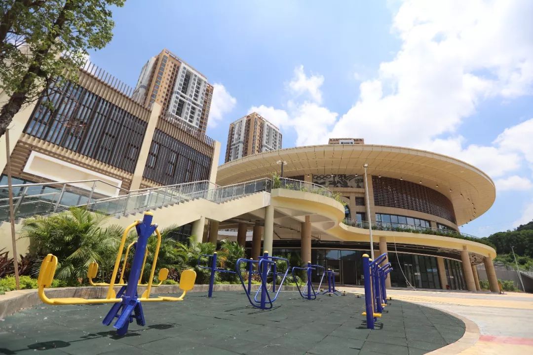 石岩离这里有多远,如今的石岩