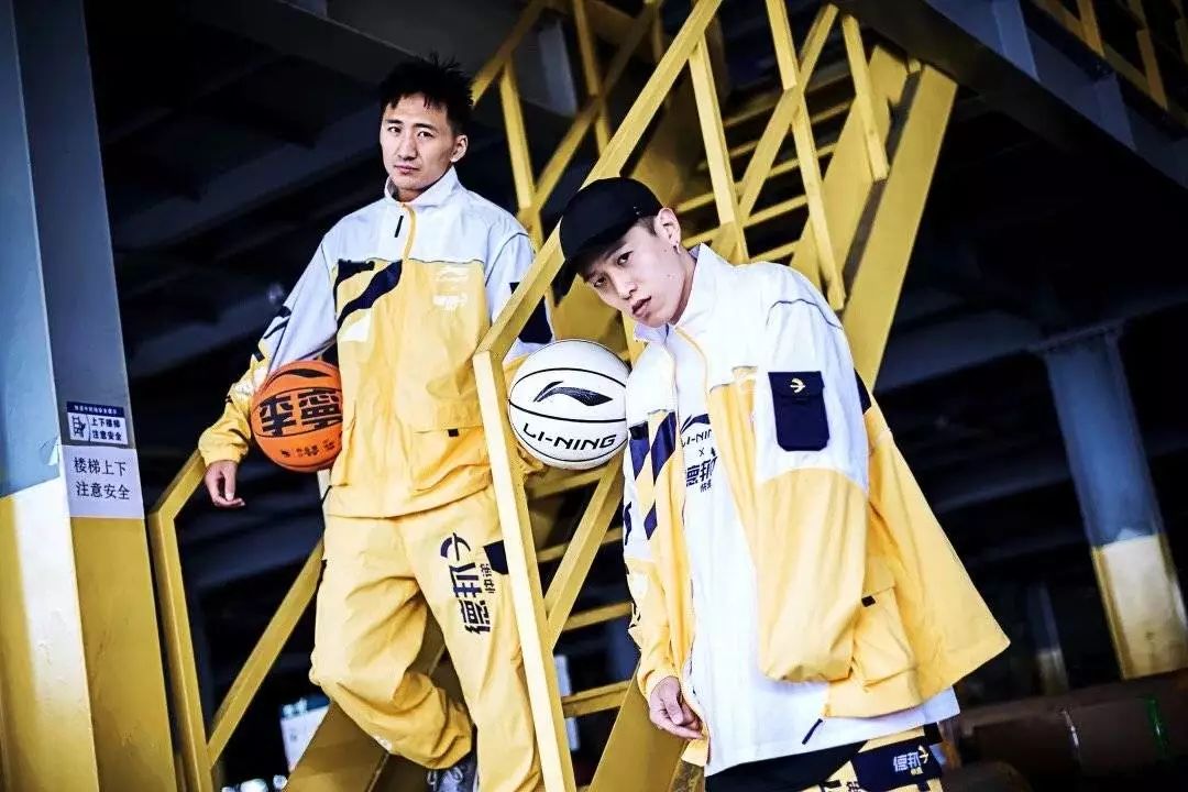 李宁跟nike联名鞋,德邦和李宁联名出运动服