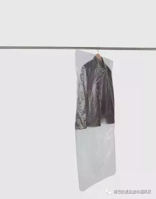 毛衣起球怎么能把球清理干净,毛衣起球不用急用它擦一擦