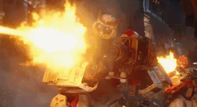 拍不好《大黄蜂》就回家继承2000亿家产！美国王思聪的逆天人生