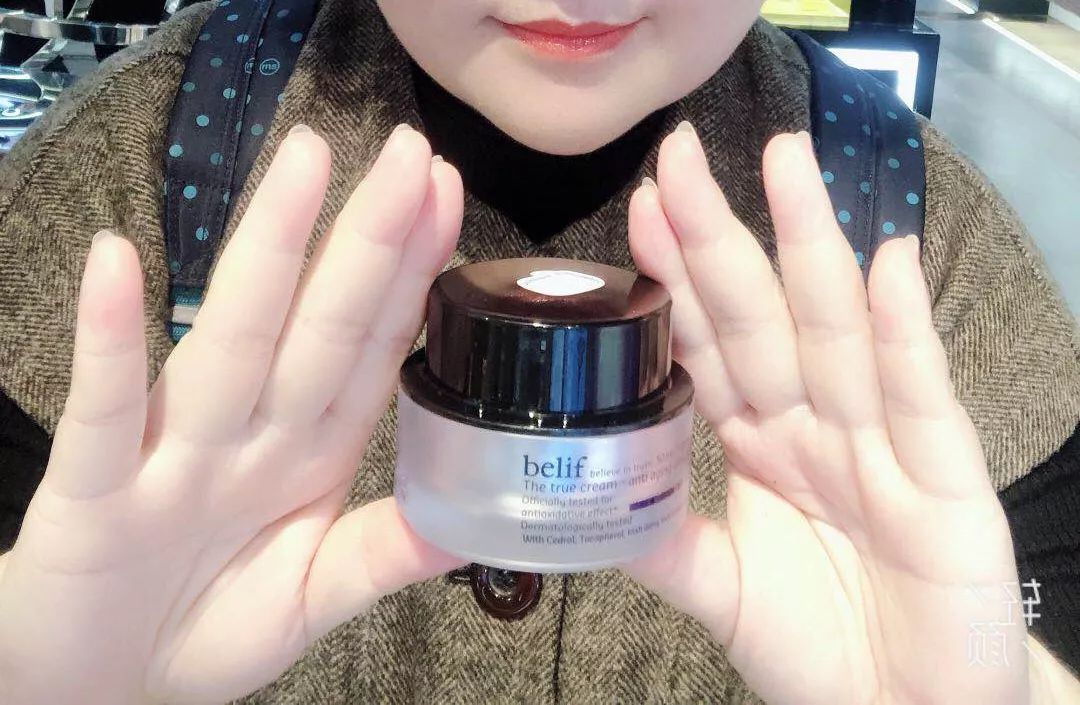 过年年货香港零食,春节去香港购物必买的商品清单