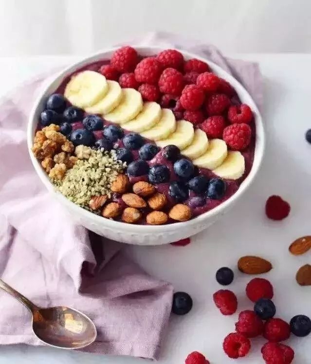 享受宅在家中的惬意时光,周末宅在家里才是最舒服