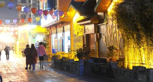 邛崃铁花巷在哪里,邛崃最出名的巷子