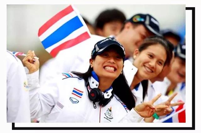 娉板浗濂冲閫嗚褰撲笂鏄庢槦,娉板浗鍏富閫嗚涔嬭矾