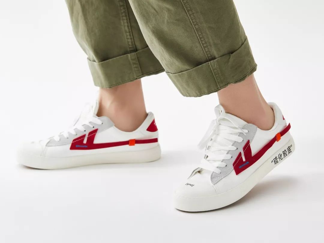 回力国货经典帆布鞋,回力帆布鞋软底和经典区别