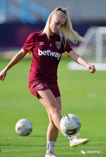 努力追爱豆,为追爱豆考上传媒大学