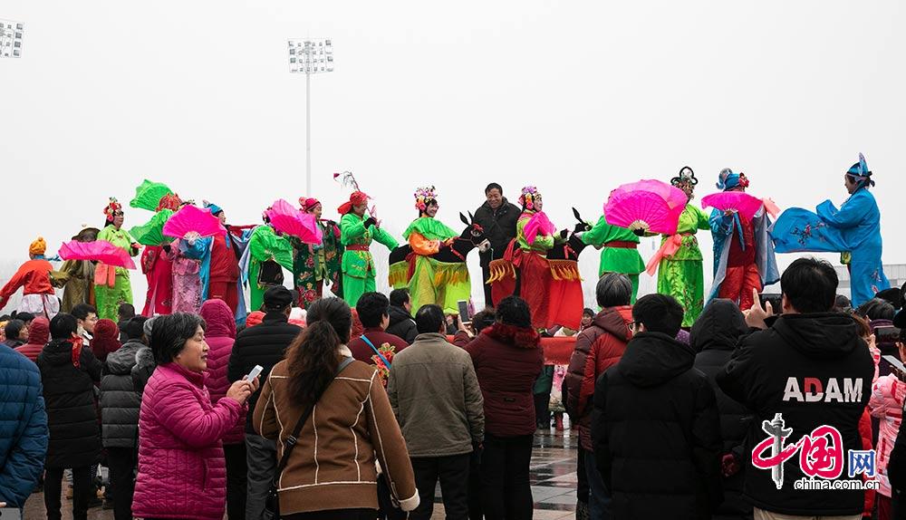 正月十五闹元宵文化,元宵节逛庙会的民俗文化