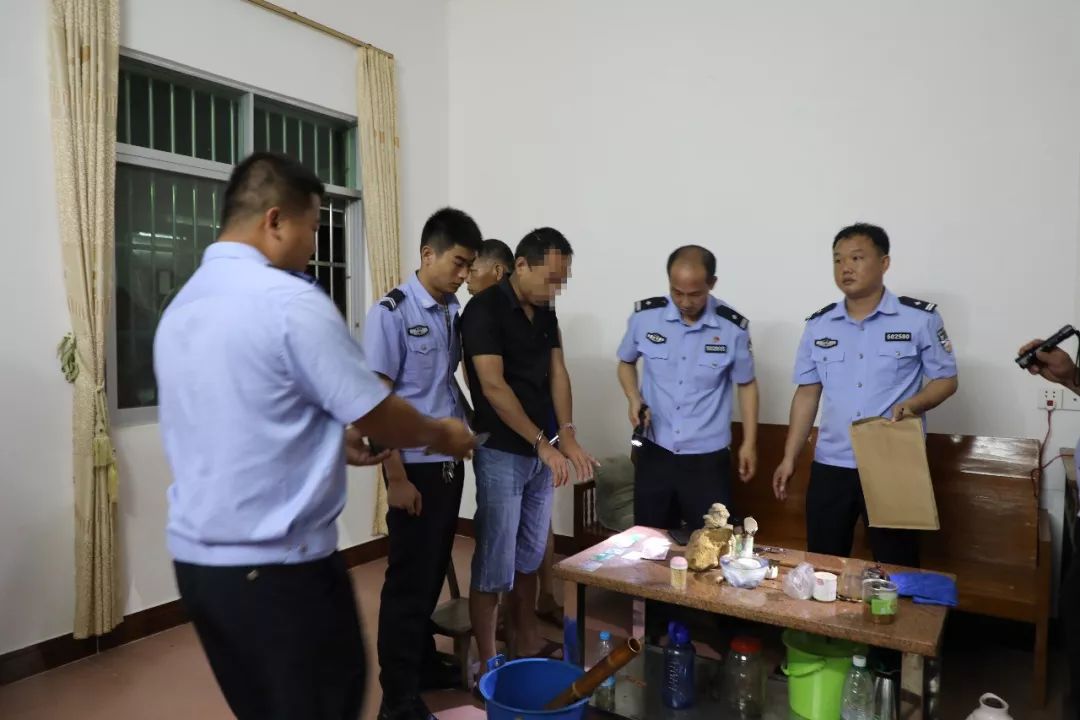 触目惊心！20多万人被骗6480万，嫌疑人家中堆满现金！广西公布五大诈骗典型案例