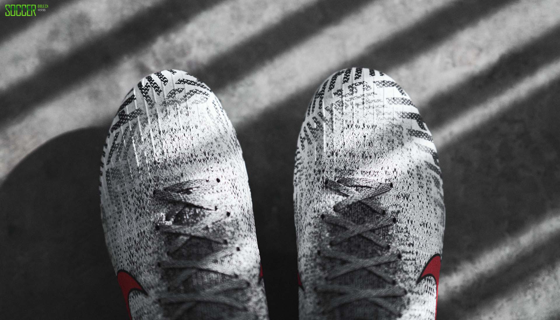 耐克内马尔个人专属单品,nike内马尔专属球鞋