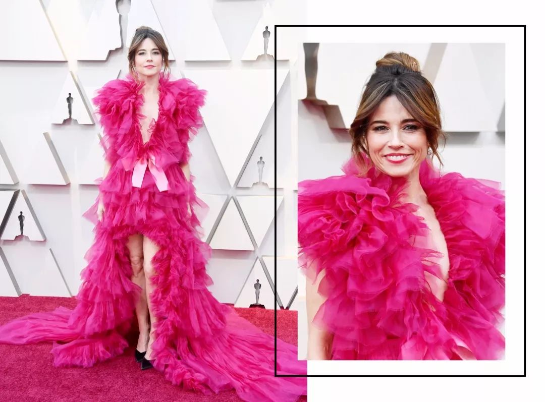 94届奥斯卡颁奖典礼ladygaga暖心,2019年奥斯卡红毯gaga