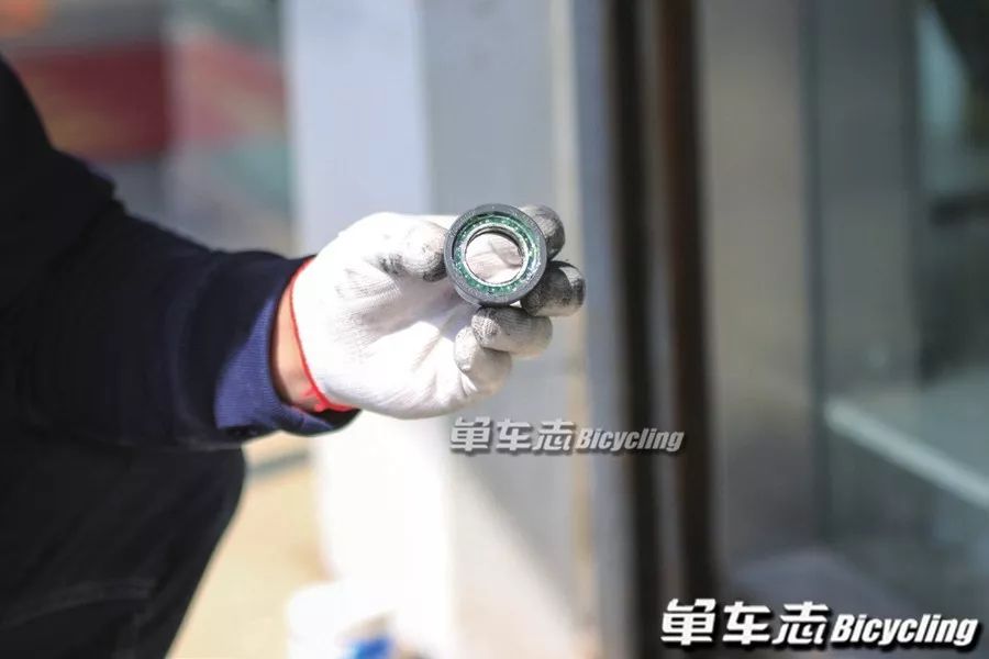 山地车五通滑牙修复多少钱,山地车五通清洗