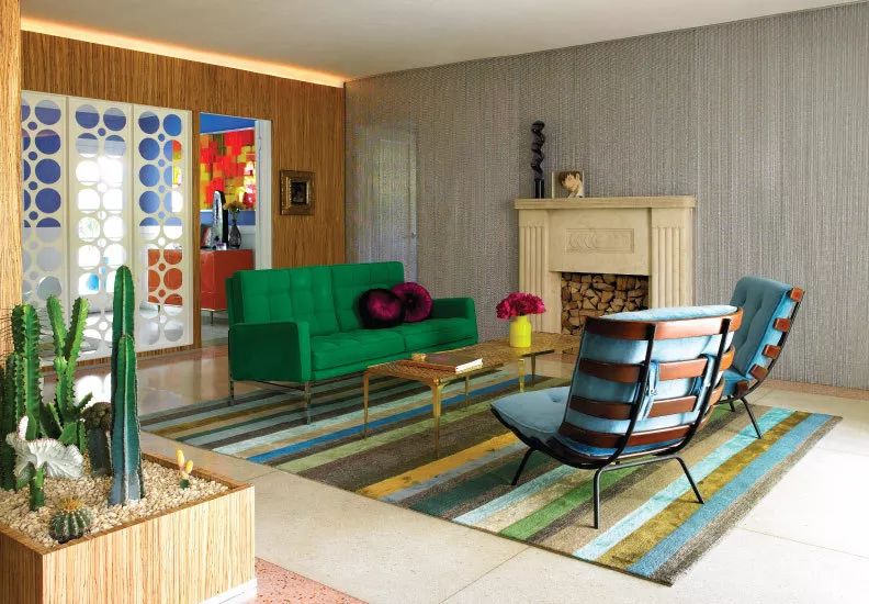 人类意外降临外星球,一群人流落到外星球