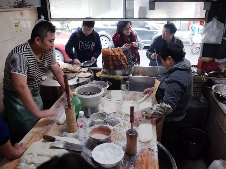 正月都快过完了，游埠豆浆还不开门！网友抱怨城南名店“是个腕儿”，老板说……