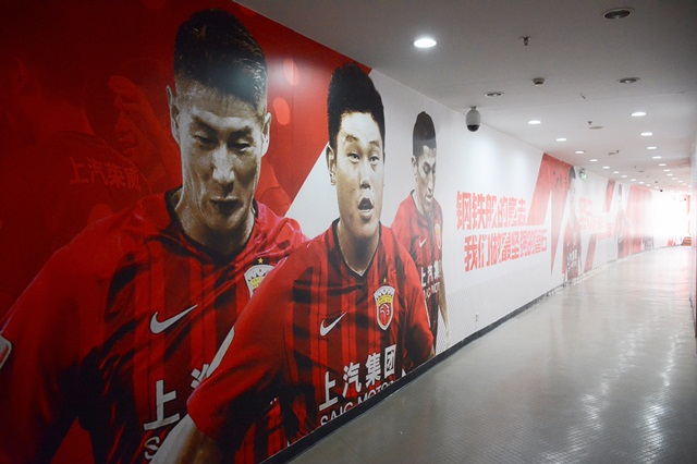 【独家探访】改建中添加满满的上港元素，“星”主场静待球队回“家”