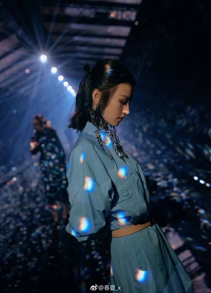 恰好是少年刘昊然穿搭衬衫,昊然弟弟装扮