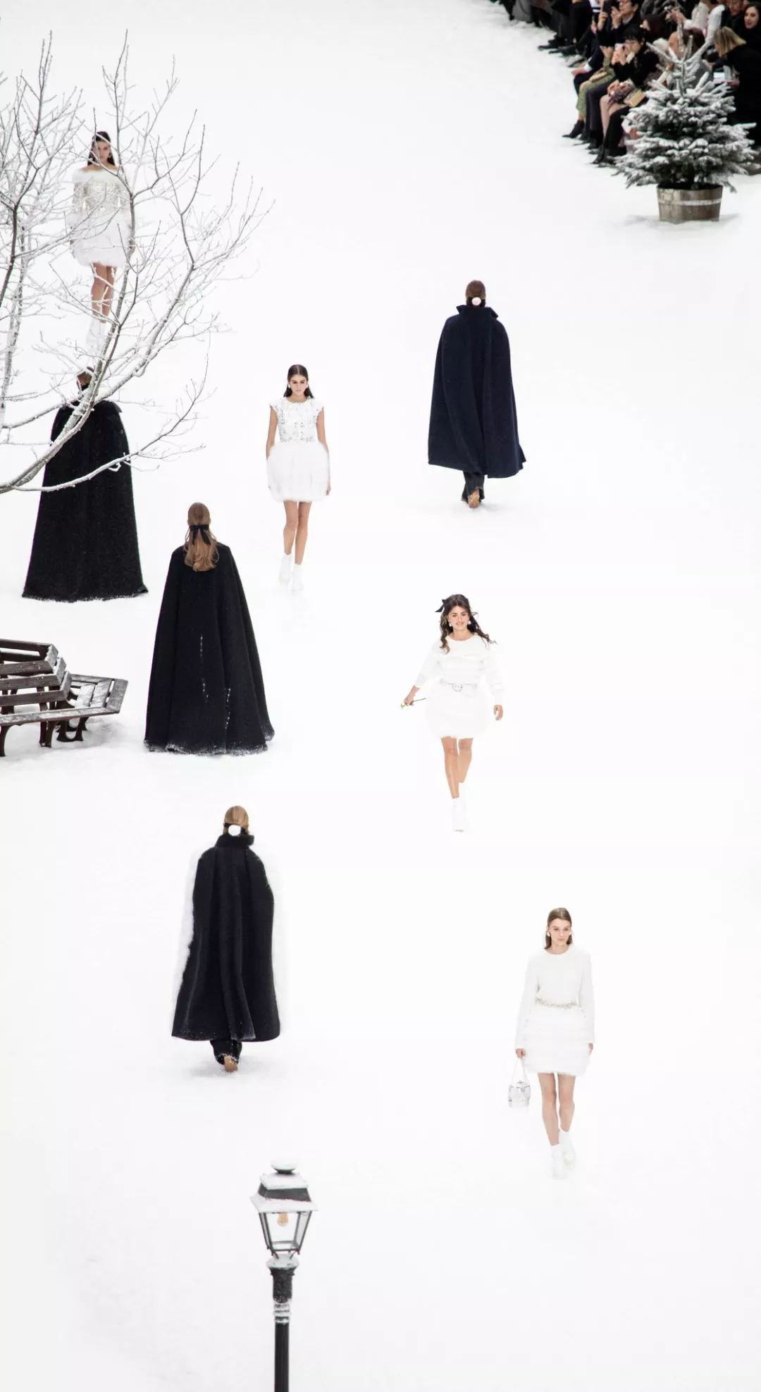 别哭|更美的香奈儿会继续...