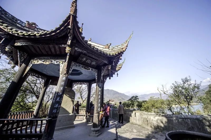 徽派建筑历史悠久的古建筑,这座古建筑气势雄伟