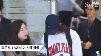 一天之内，他“红”透了中韩两国！