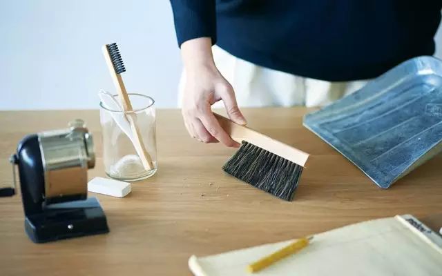 整理收纳并不是一味的断舍离,整理不是把东西摆整齐而是舍弃