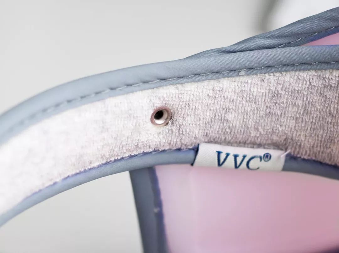 陈小春带应采儿上节目,陈小春和应采儿爸爸去哪儿秀恩爱