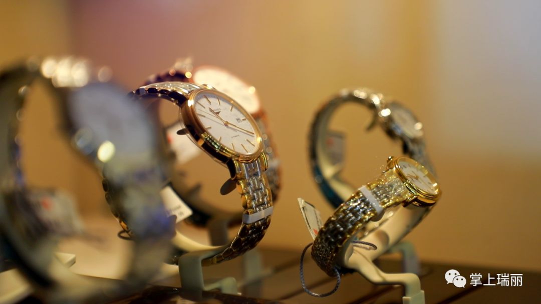 瑞丽姐告口岸购物,瑞丽姐告翡翠免税