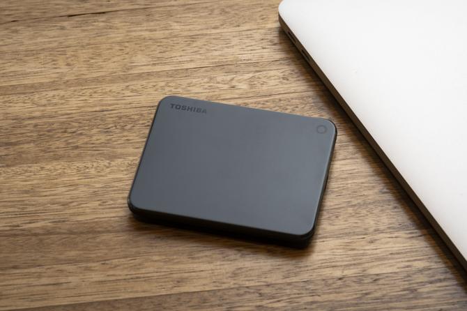 东芝r200固态硬盘,速度与安全兼得